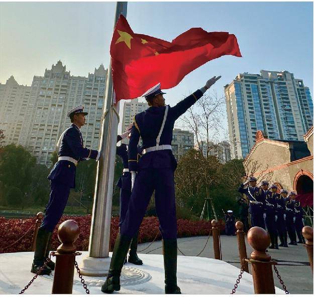 共和国传奇中的上海叙事