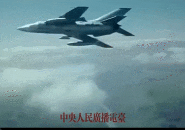 近日曝光!中国用一辆吉普车虚拟10万吨航母,南海戏耍美军侦察机