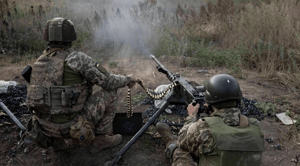 红军城移交前夜,乌克兰宣布开辟新战线,主动反攻击溃俄军攻势